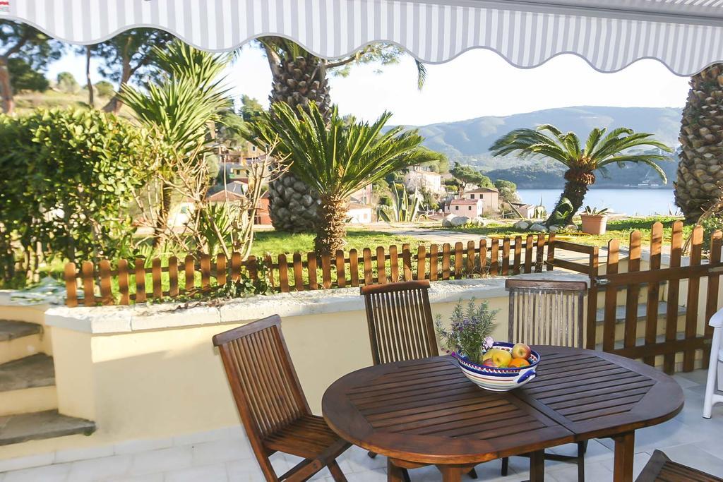 Apartament Il Porto Trilocale Nr.7 Porto Azzurro Zewnętrze zdjęcie